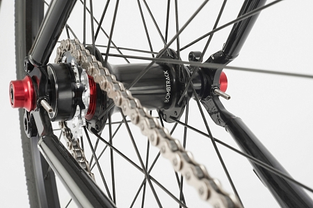 Bombtrack Arise Black