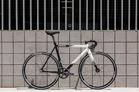 Велосипед State Bicycle Black and White
